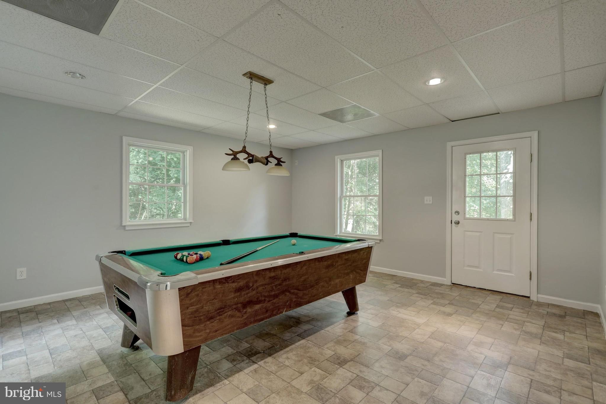 360 Hilltop Road Delta, PA 17314 - Photo 20 of 25 Gallery Image 20