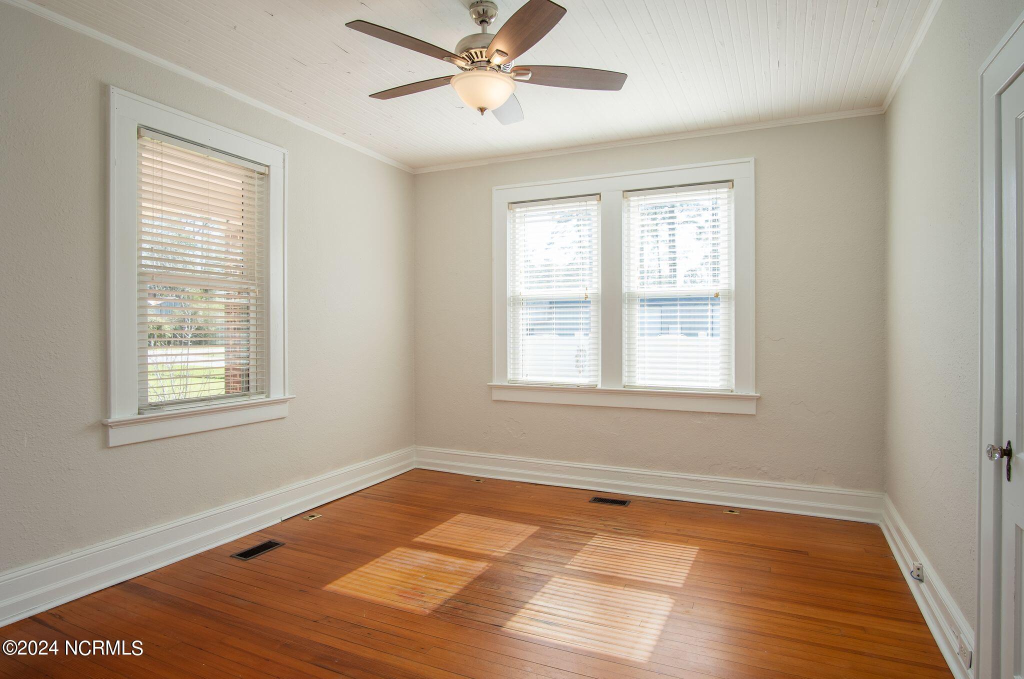 2405 Old Cherry Point Road New Bern, NC 28560 - Photo 23 of 45 Second Bedroom