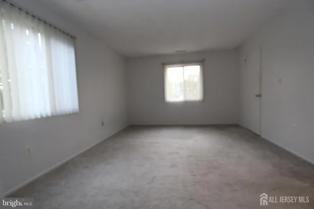 $1,850 | 2114 Aspen Drive, Plainsboro, NJ 08536