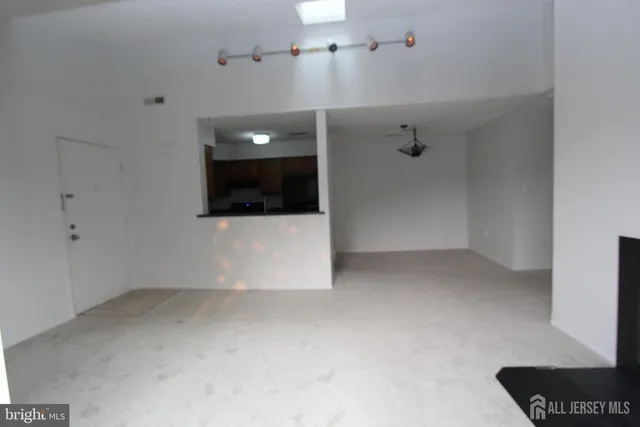 $1,850 | 2114 Aspen Drive, Plainsboro, NJ 08536