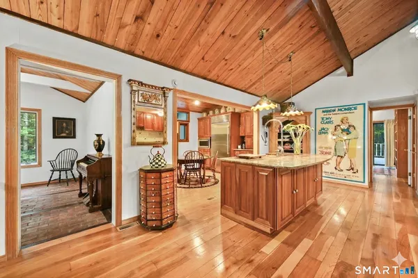 $1,199,000 | 198 Steep Hill Road, Weston, CT 06883