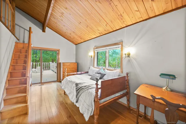 $1,199,000 | 198 Steep Hill Road, Weston, CT 06883