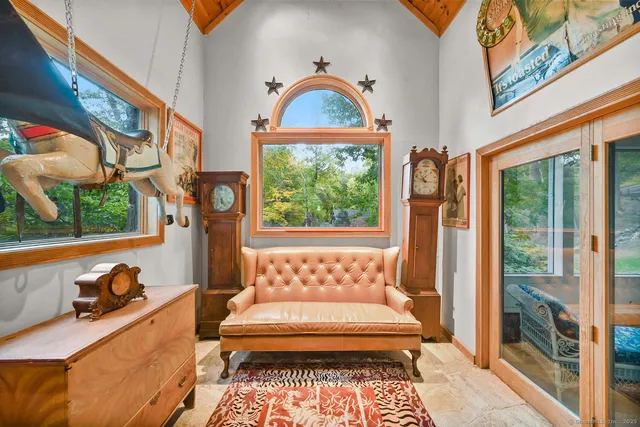 $1,199,000 | 198 Steep Hill Road, Weston, CT 06883