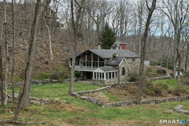 $1,199,000 | 198 Steep Hill Road, Weston, CT 06883