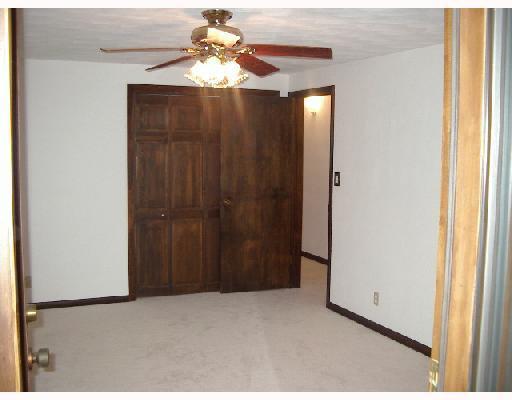 2870 Locust Drive Springfield, OH 45504 - Photo 10 of 12