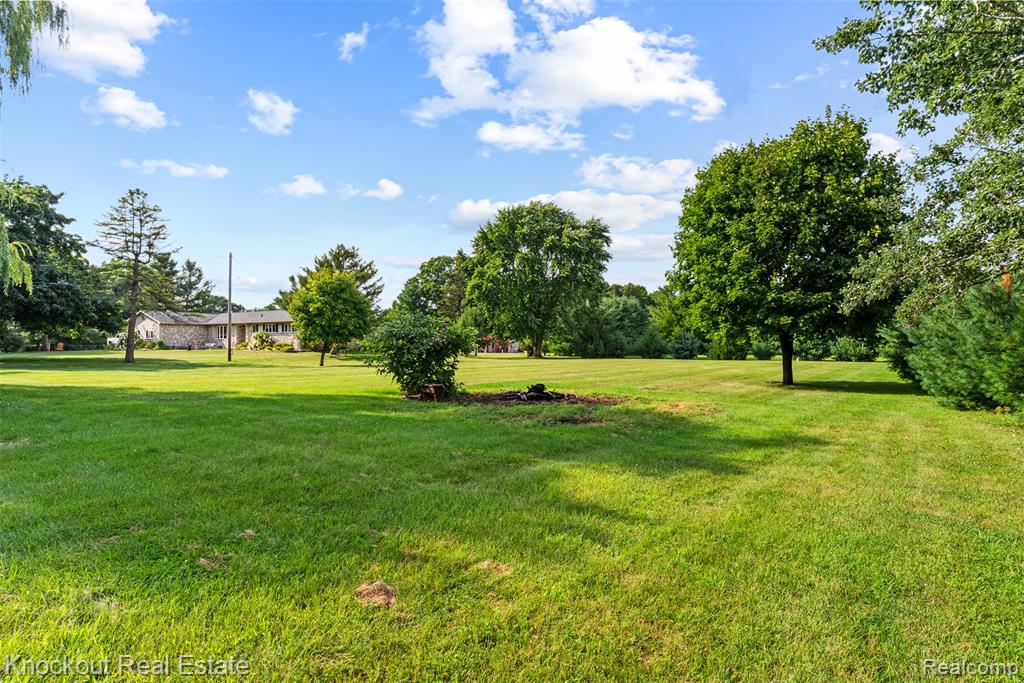 8058 West Stanley Road Flushing, MI 48433 - Photo 32 of 35 Gallery Image 32