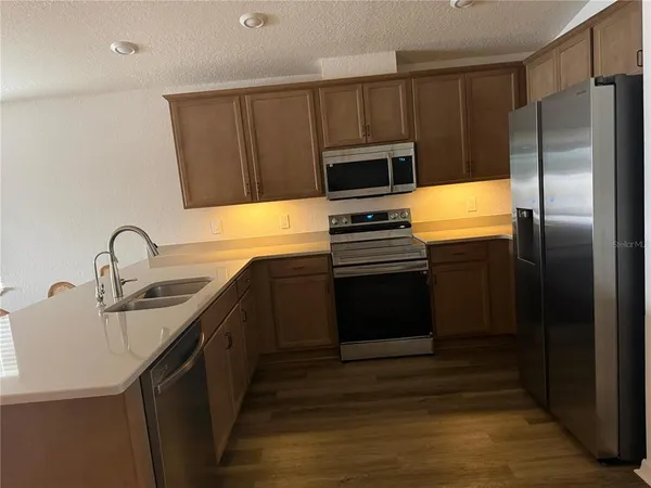 $2,300 | 319 Lily Lane, Davenport, FL 33837