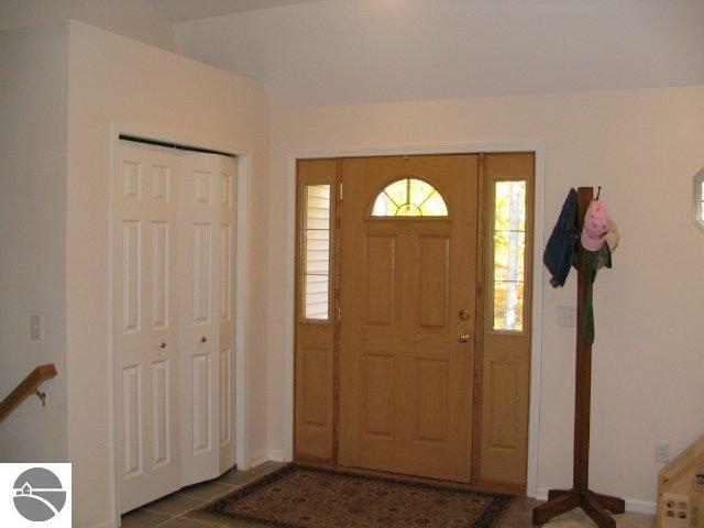 2334 South 29 Road Cadillac, MI 49601 - Photo 2 of 9 1676939-1.JPG