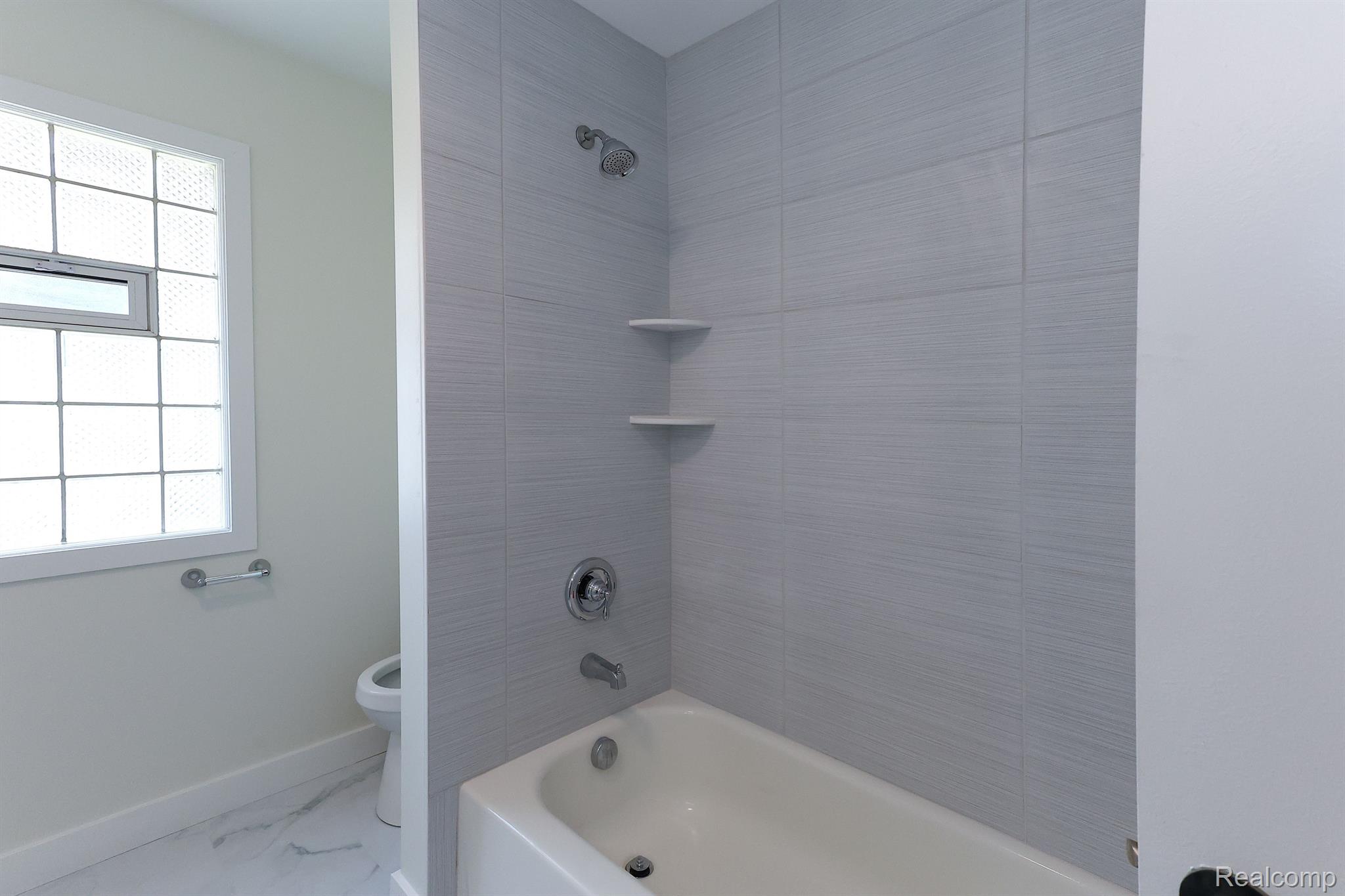 180 North Hewitt Road Ypsilanti, MI 48197 - Photo 21 of 31 Gallery Image 21