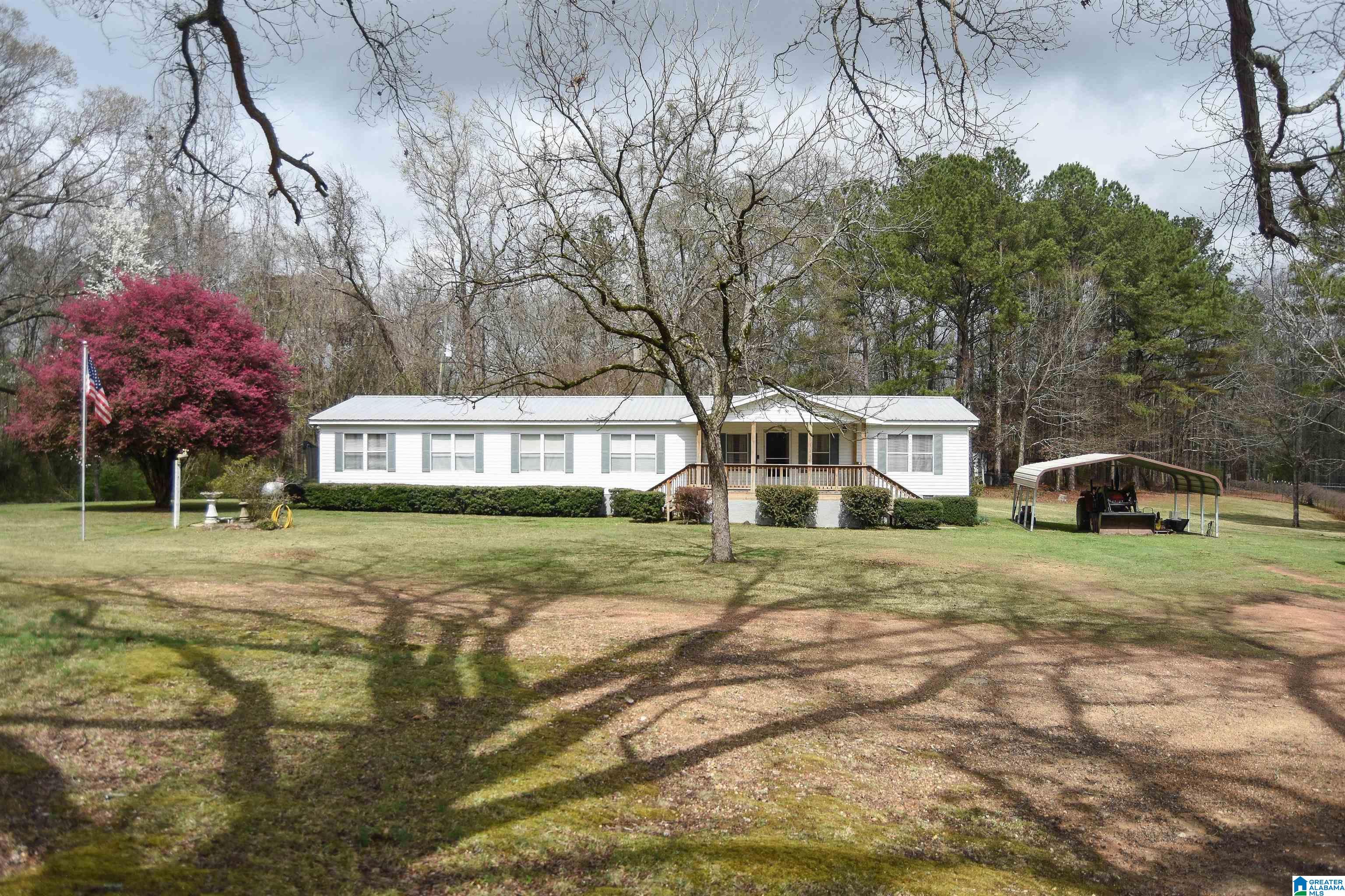 841 Grant Town Road Talladega, AL 35160 - Photo 2 of 43