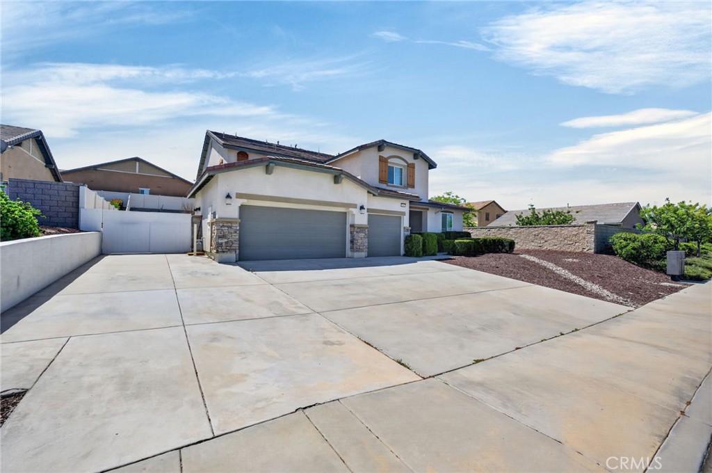 23347 Crystal Way Wildomar, CA 92595 - Photo 103 of 109