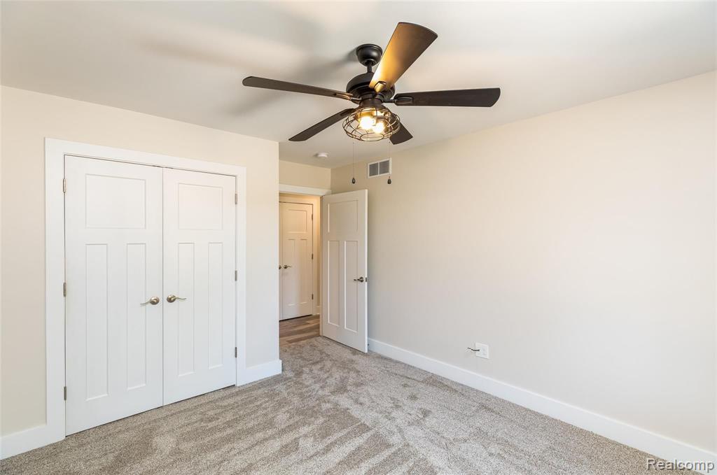 550 Wright Road Howell, MI 48843 - Photo 27 of 38