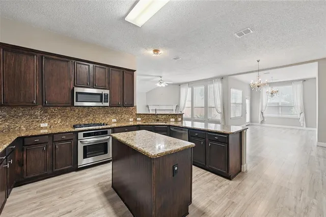 $559,900 | 3609 Edwards Drive, Plano, TX 75025