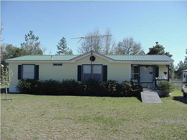 4397 Rebecca Road Crestview, FL 32539 - Photo 5 of 16 front view of a house with a yard