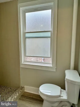 $1,250 | 107 South Queen Street, Unit 2, York, PA 17403