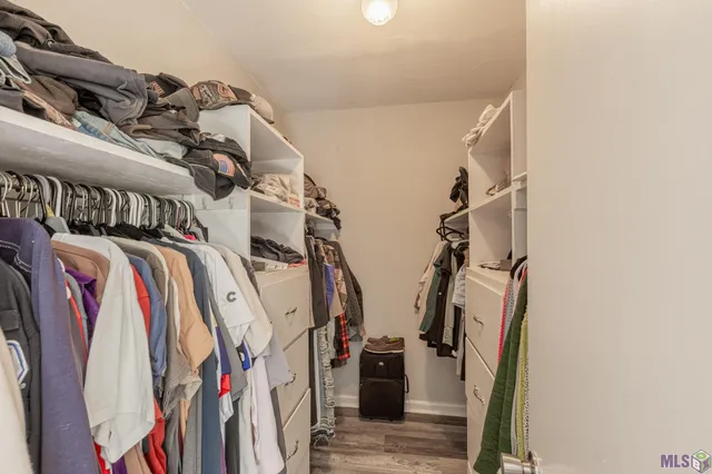 $221,500 | 120 Bayou Vista Drive, Thibodaux, LA 70301