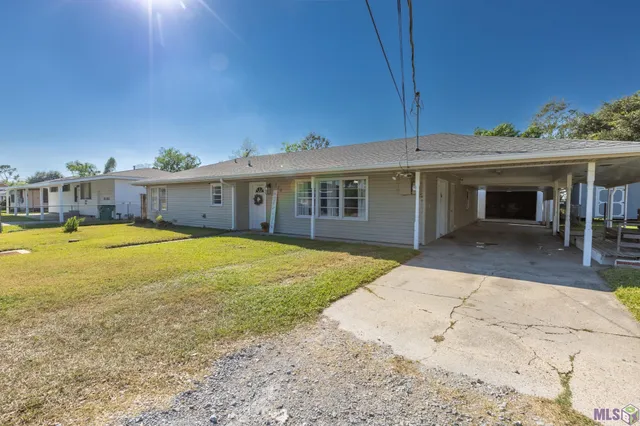 $221,500 | 120 Bayou Vista Drive, Thibodaux, LA 70301