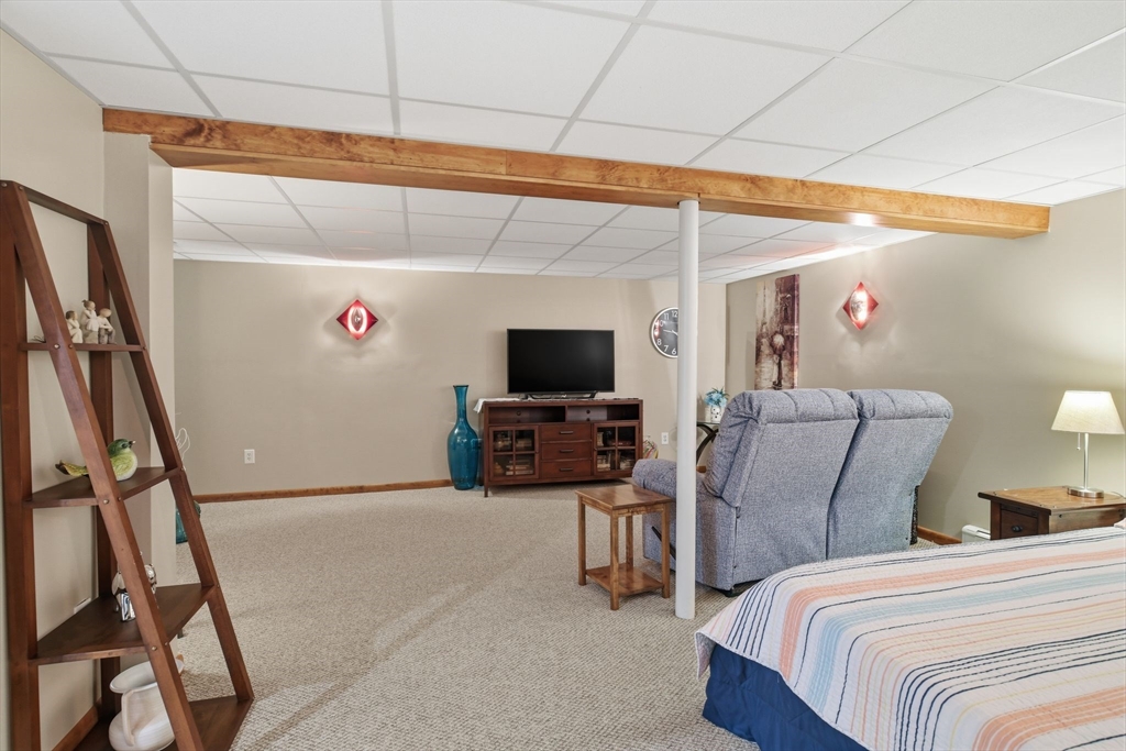 51 Briarcliff Street Springfield, MA 01128 - Photo 32 of 42