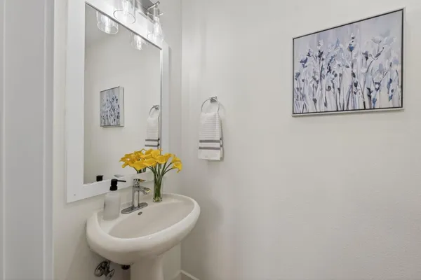 $949,888 | 231 Cahill Park Drive, San Jose, CA 95126