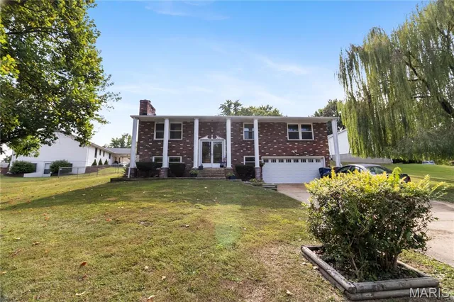 $265,000 | 518 Westwood Place, Festus, MO 63028