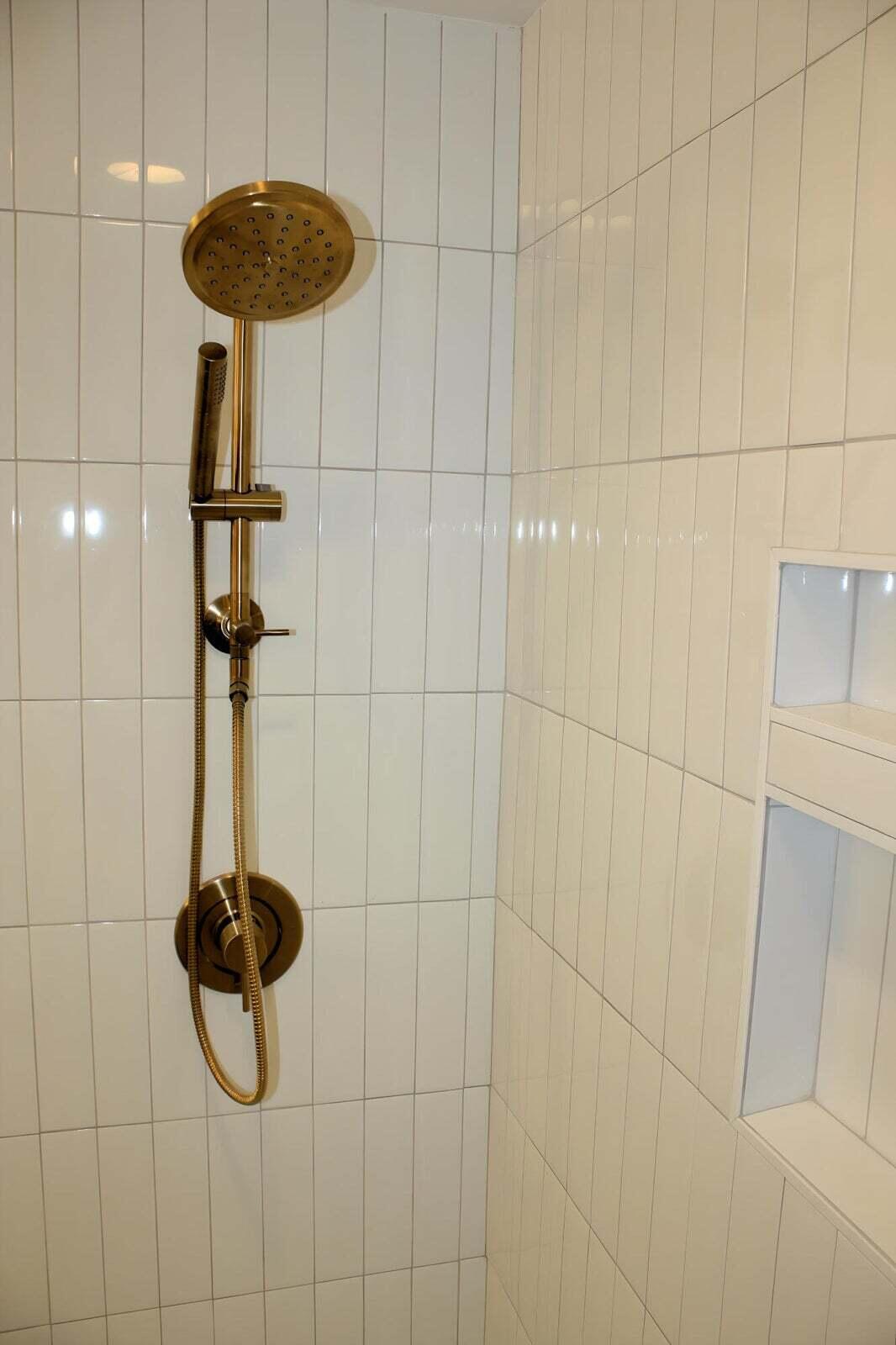 2720 Goldbug Avenue, Unit B Sullivans Island, SC 29482 - Photo 14 of 22 20250113173509762863000000-o