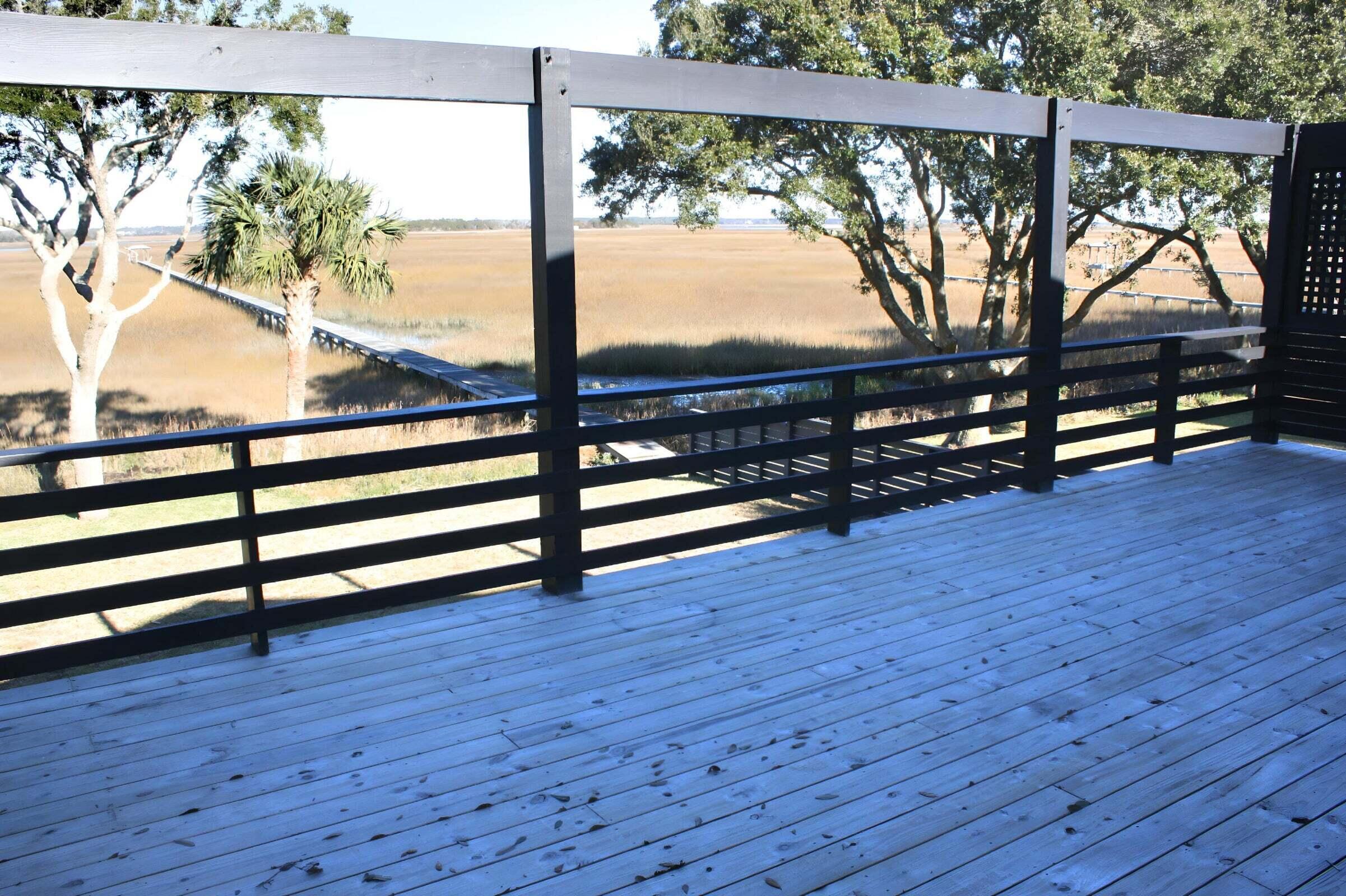 2720 Goldbug Avenue, Unit B Sullivans Island, SC 29482 - Photo 5 of 22 20250113175920030460000000-o