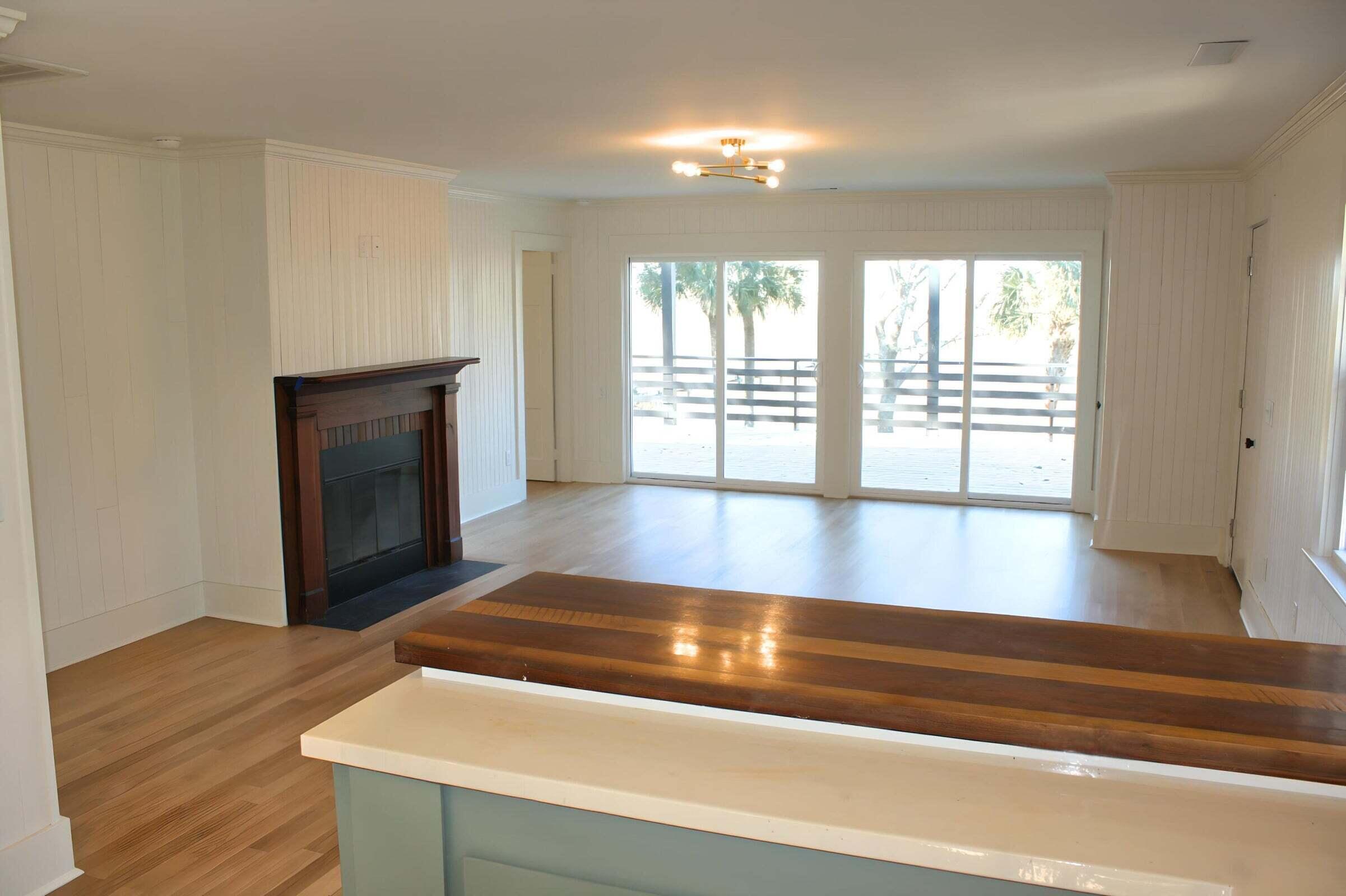 2720 Goldbug Avenue, Unit B Sullivans Island, SC 29482 - Photo 9 of 22 20250113173429772379000000-o