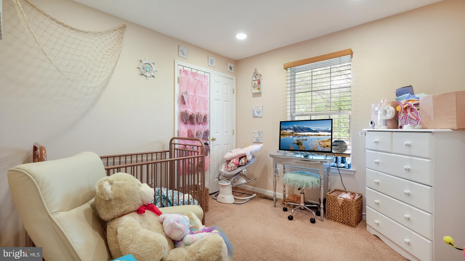 915 Greenhill Road Sharon Hill, PA 19079 - Photo 12 of 18 Gallery Image 12