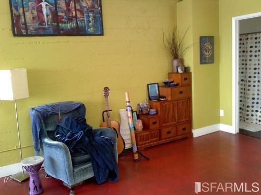 2828 Filbert Street, Unit 27 Oakland, CA 94608 - Photo 2 of 7