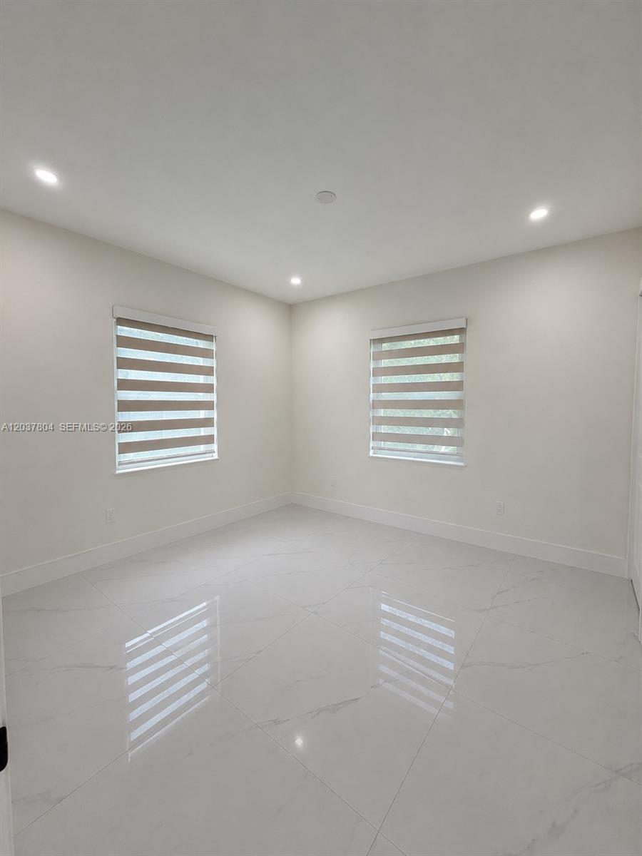 4240 Southwest 14th Street Miami, FL 33134 - Photo 13 of 16