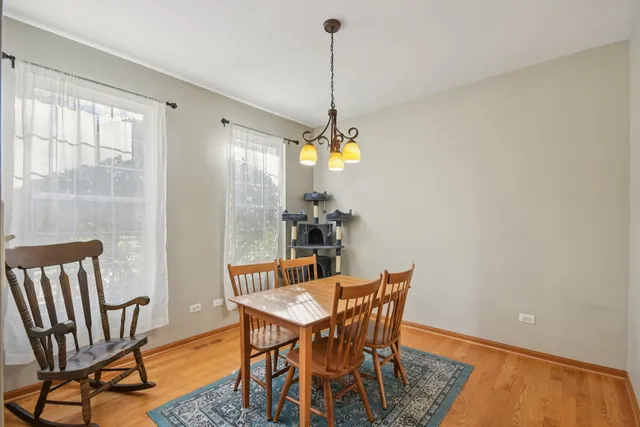 $280,000 | 18627 West Point Drive, Tinley Park, IL 60477