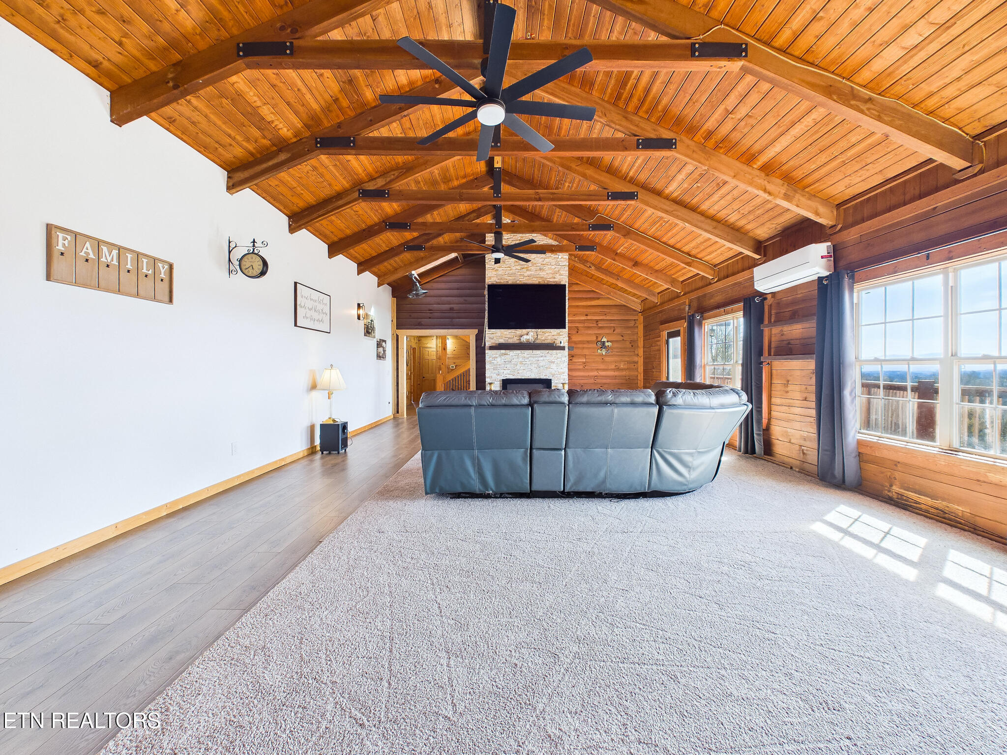 1750 Hiwassee Road Sweetwater, TN 37874 - Photo 22 of 60 027