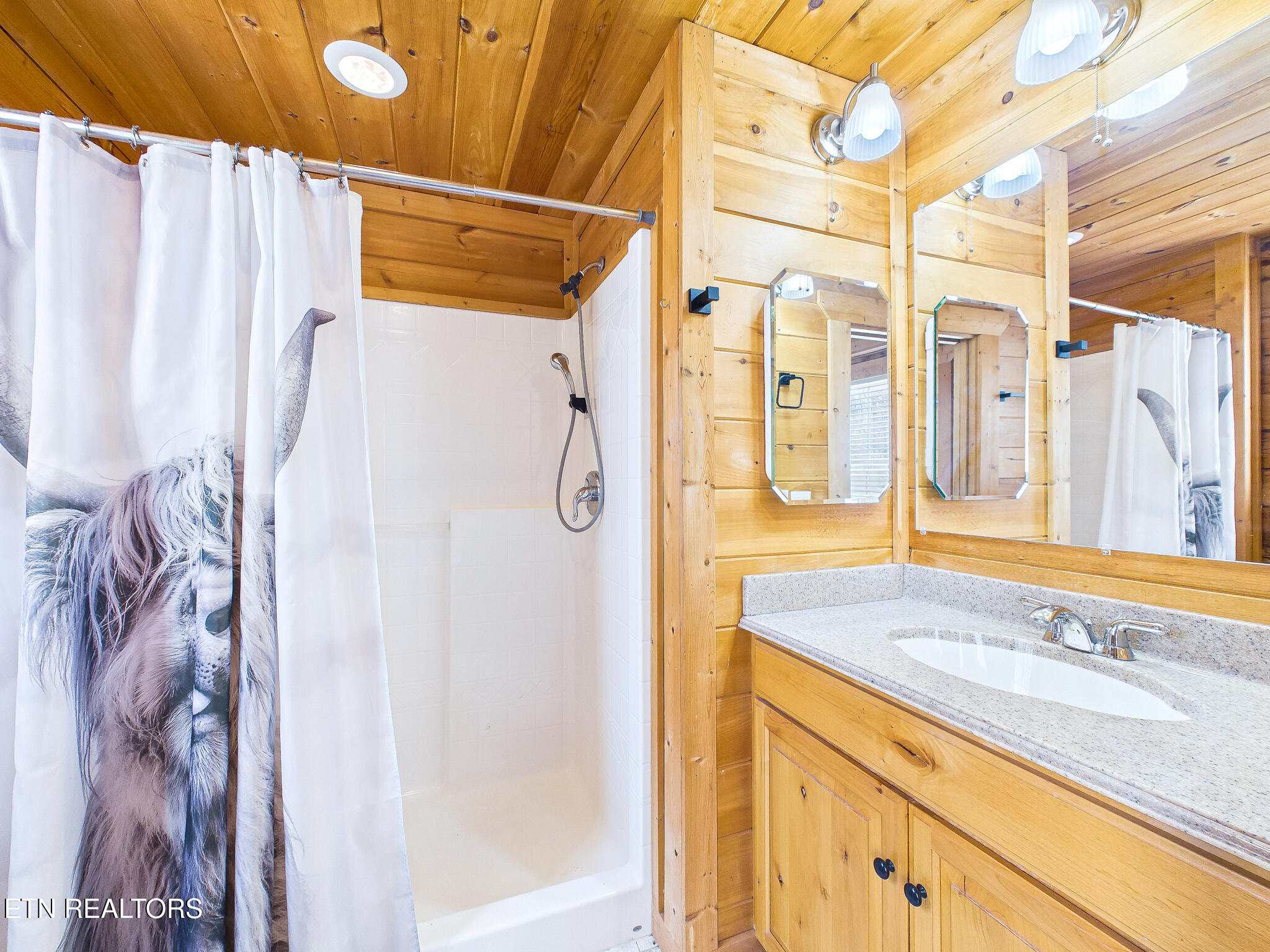 1750 Hiwassee Road Sweetwater, TN 37874 - Photo 39 of 60 053