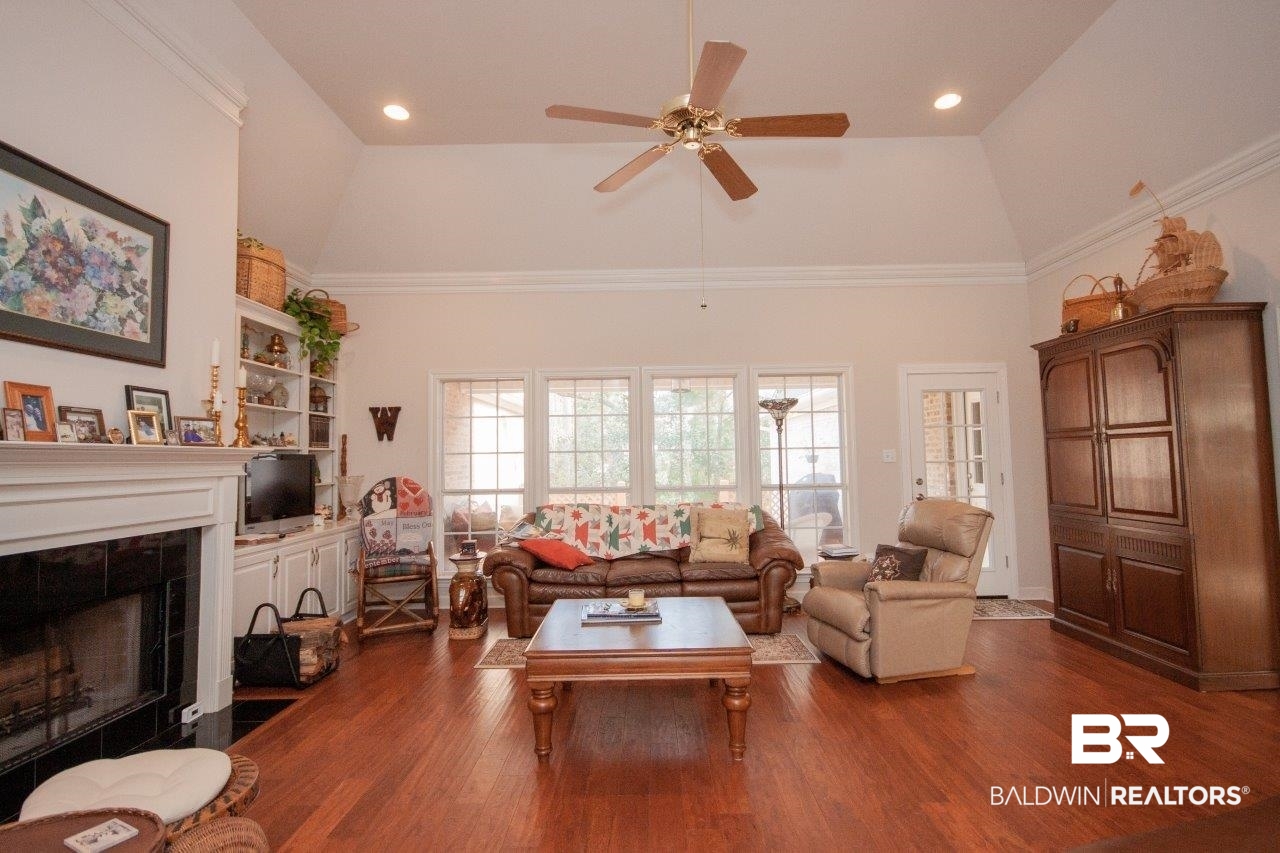 8779 Pine Run Daphne, AL 36527 - Photo 6 of 40 Family