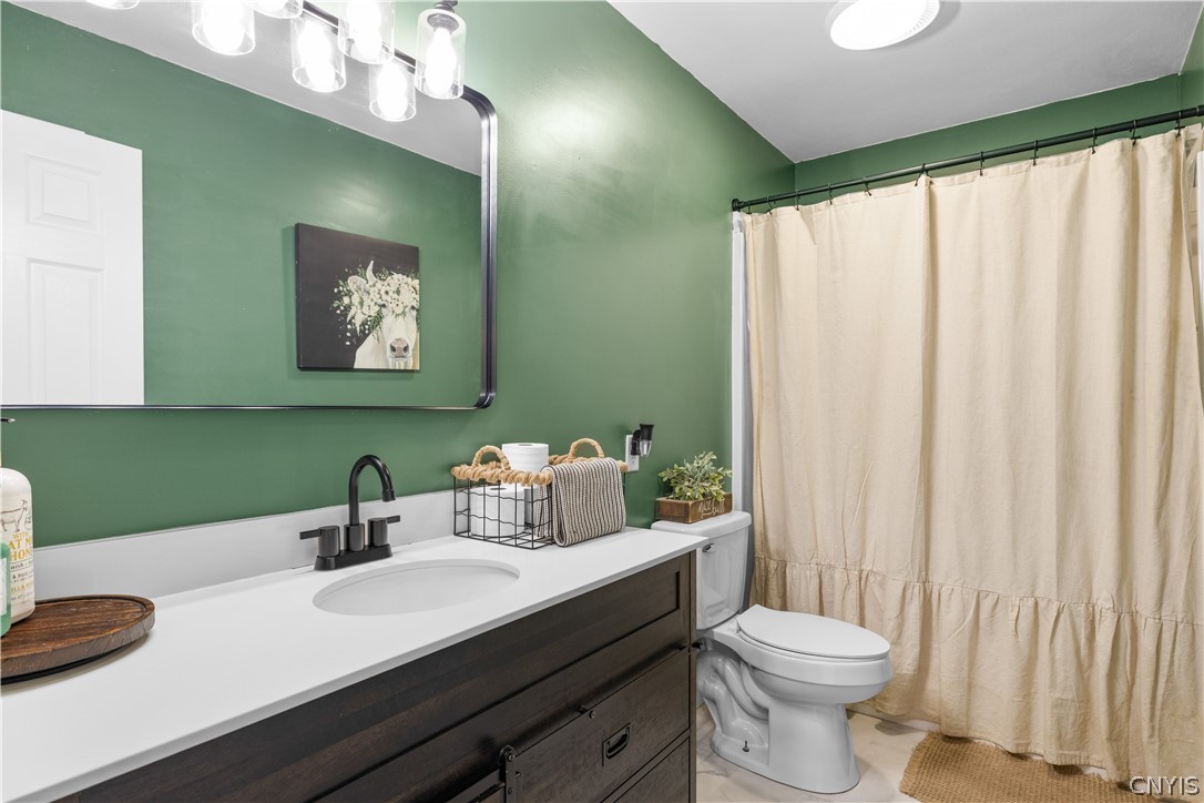 5875 Sleepy Hollow Road Lee, NY 13440 - Photo 11 of 29 Primary Bathroom