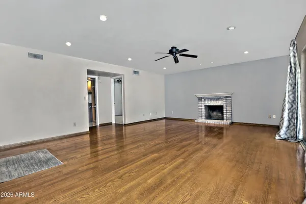 $725,000 | 1335 East Sunburst Lane, Tempe, AZ 85284