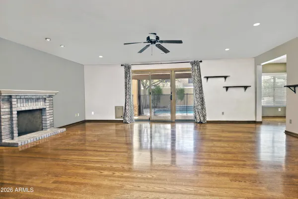 $725,000 | 1335 East Sunburst Lane, Tempe, AZ 85284