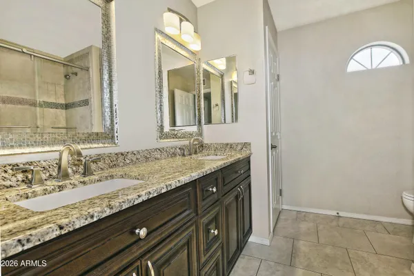 $725,000 | 1335 East Sunburst Lane, Tempe, AZ 85284