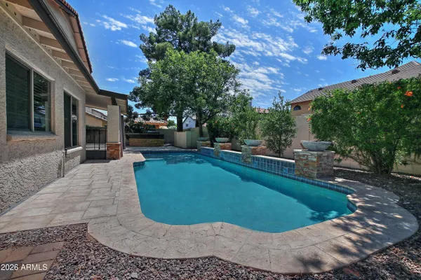 $725,000 | 1335 East Sunburst Lane, Tempe, AZ 85284