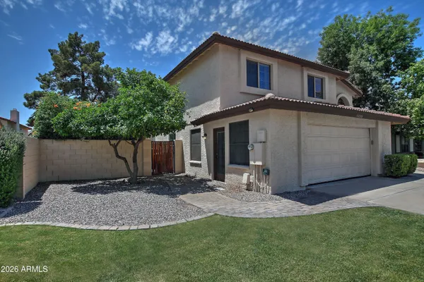 $725,000 | 1335 East Sunburst Lane, Tempe, AZ 85284