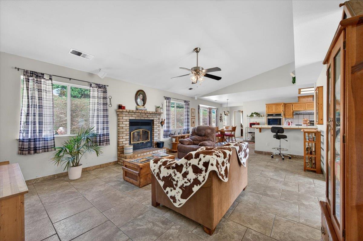 36209 Sand Creek Road Squaw Valley, CA 93675 - Photo 14 of 91