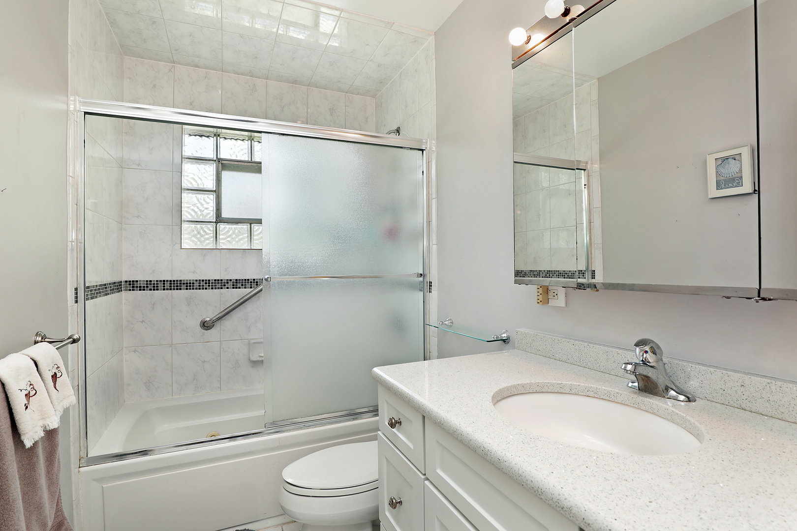 1341 Carlisle Place Deerfield, IL 60015 - Photo 7 of 20