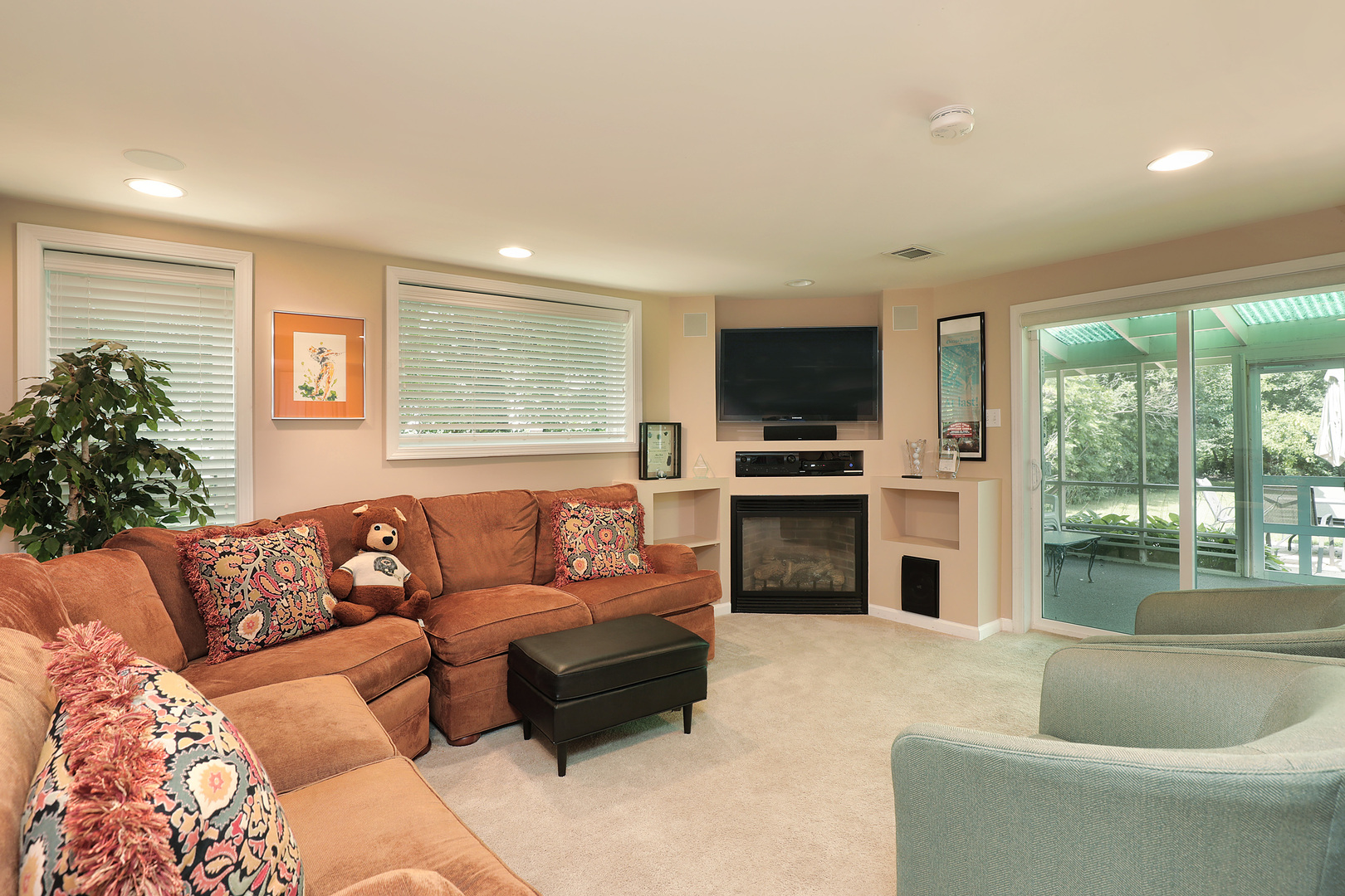 1341 Carlisle Place Deerfield, IL 60015 - Photo 10 of 20