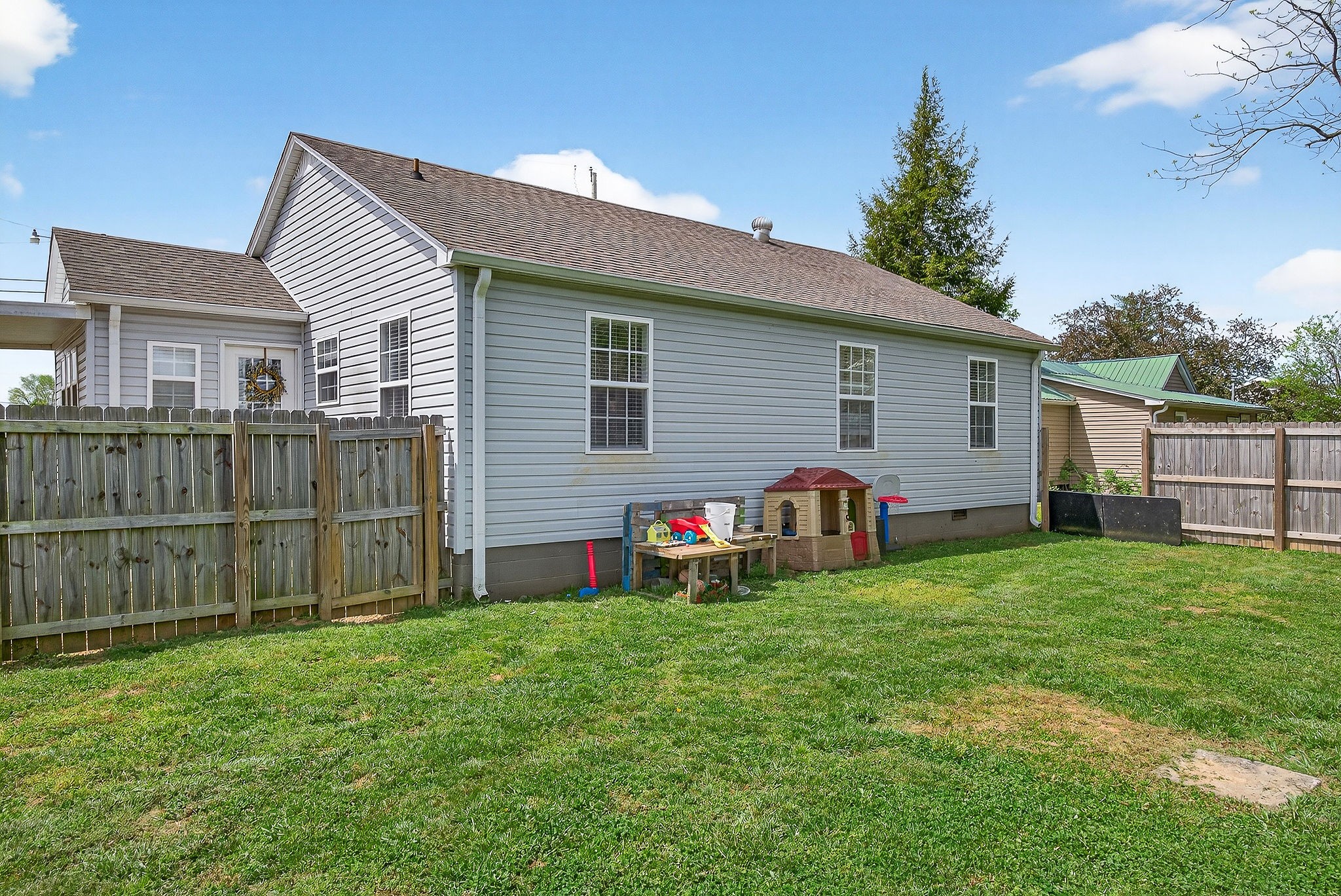 348 Burley Street Sparta, TN 38583 - Photo 10 of 35