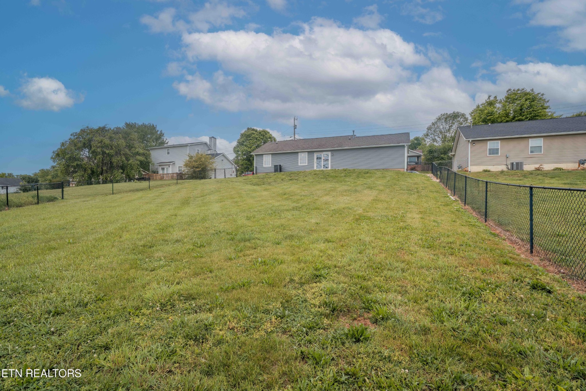 7722 Ashcroft Way Powell, TN 37849 - Photo 23 of 24 a view of outdoor space and yard