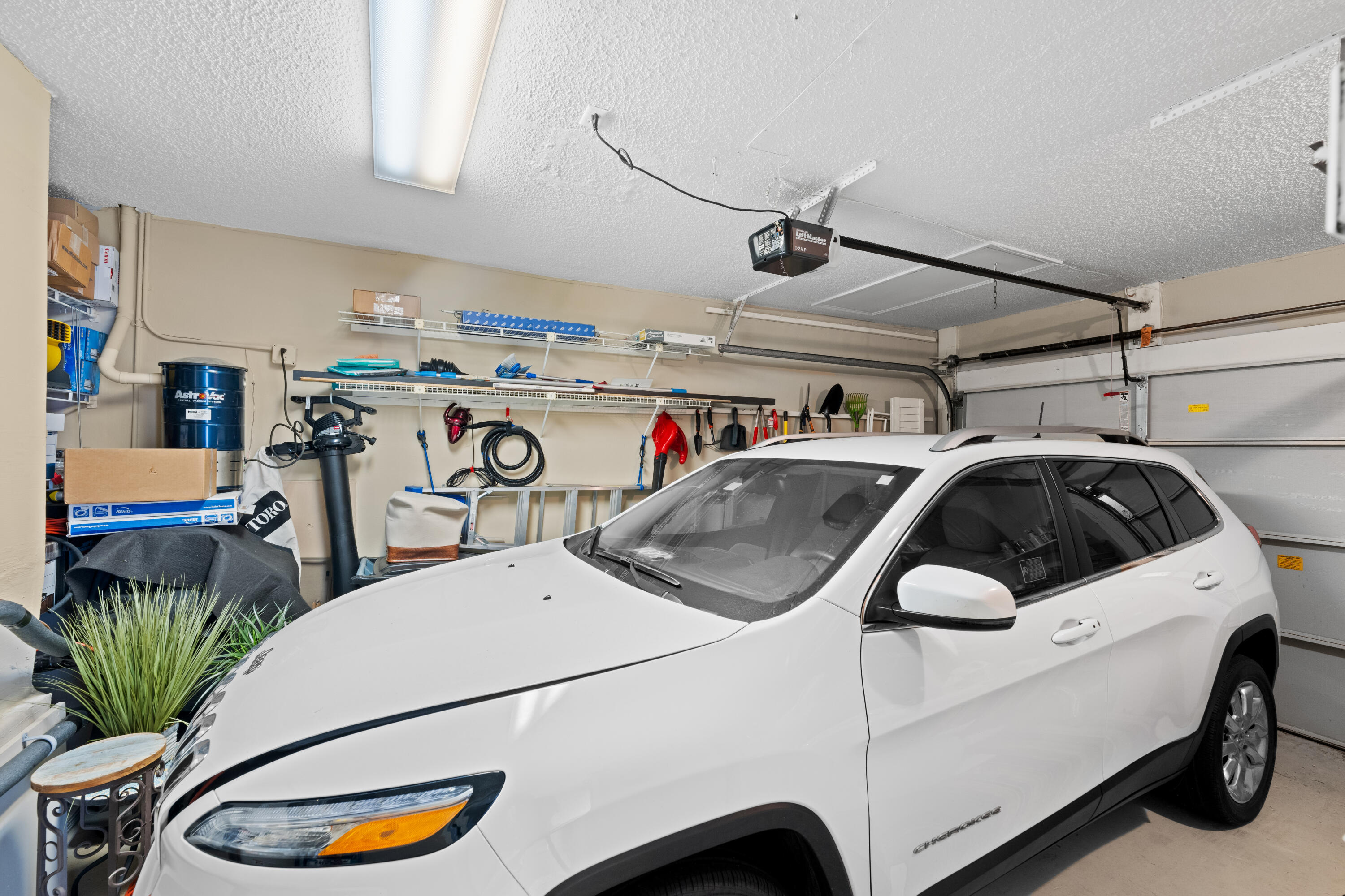 6735 Canary Palm Circle Boca Raton, FL 33433 - Photo 20 of 26 Garage