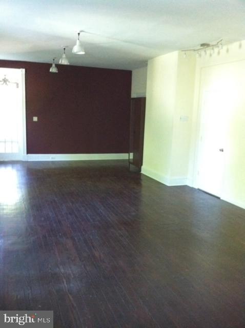 730 St Johns Road Baltimore, MD 21210 - Photo 6 of 22 First Floor Studio