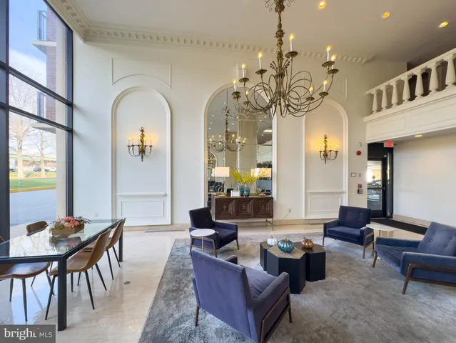 $284,888 | 1300 Army Navy Drive, Unit 124, Arlington, VA 22202