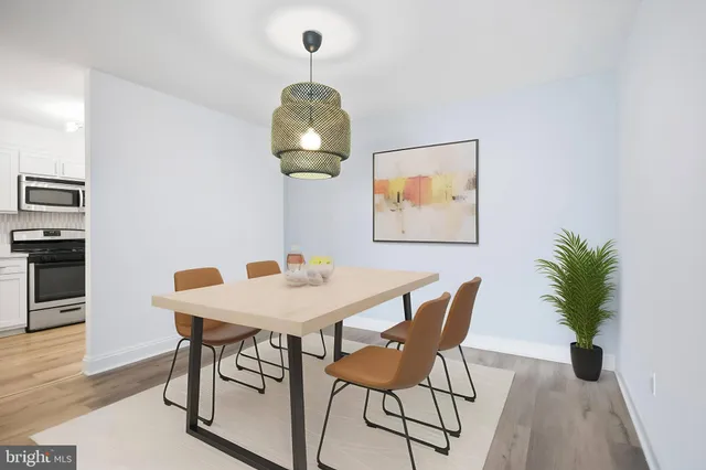 $284,888 | 1300 Army Navy Drive, Unit 124, Arlington, VA 22202