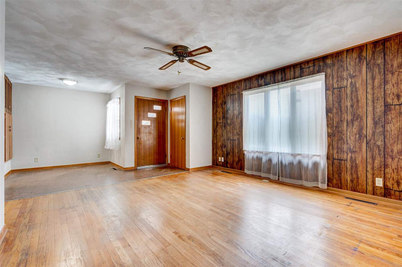 1230 Ridge Road Columbus Junction, IA 52738 - Photo 5 of 41 Gallery Image 5